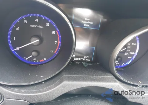 2015 Subaru Legacy 2.5I Limited z USA, uszkodzony, nr VIN 4S3BNAN68F3053789